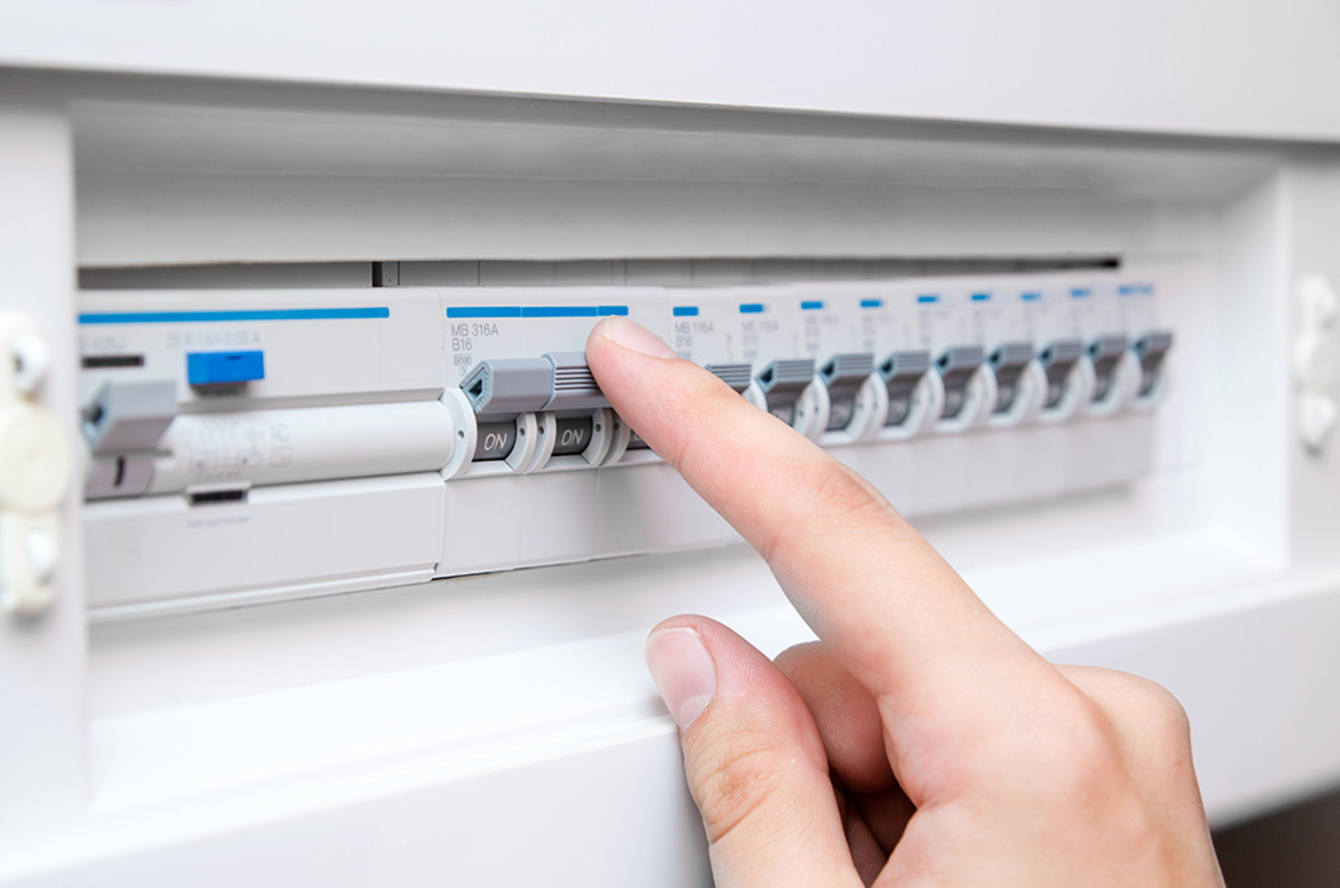 Elektro­installation bei Hofmann Elektrotechnik und Gebäudeservice in Neuhütten